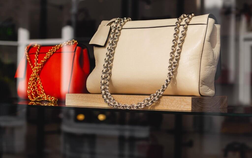 How to Become a Luxury Handbag Reseller and earn from $5,000/mo – Bagaholic