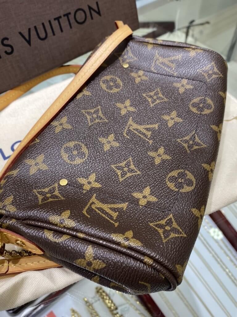 Invest in Handbags